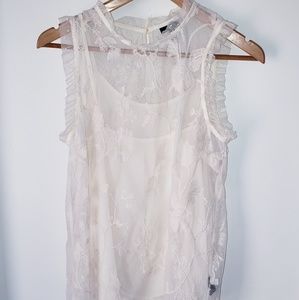 Who What Wear Lace Sleeveless Top